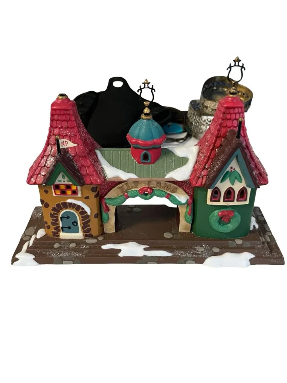 Department 56 Snow Village Gate Arch Building Christmas Village Piece 9”